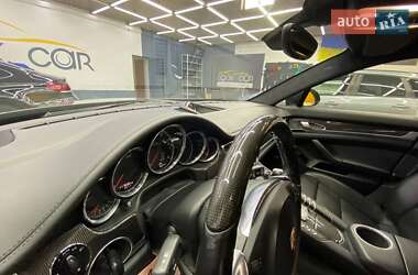 Седан Porsche Panamera 2010 в Дніпрі