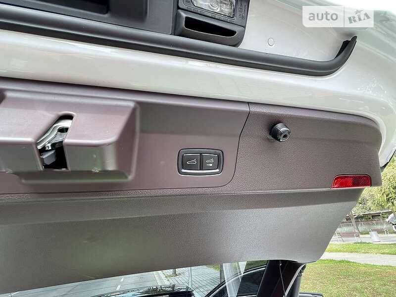 Лифтбек Porsche Panamera 2020 в Киеве