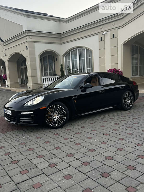 Porsche Panamera 2016