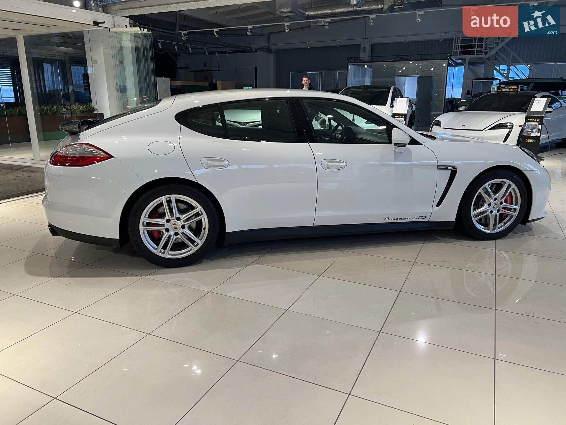 2012 Porsche Panamera - мініатюра 21