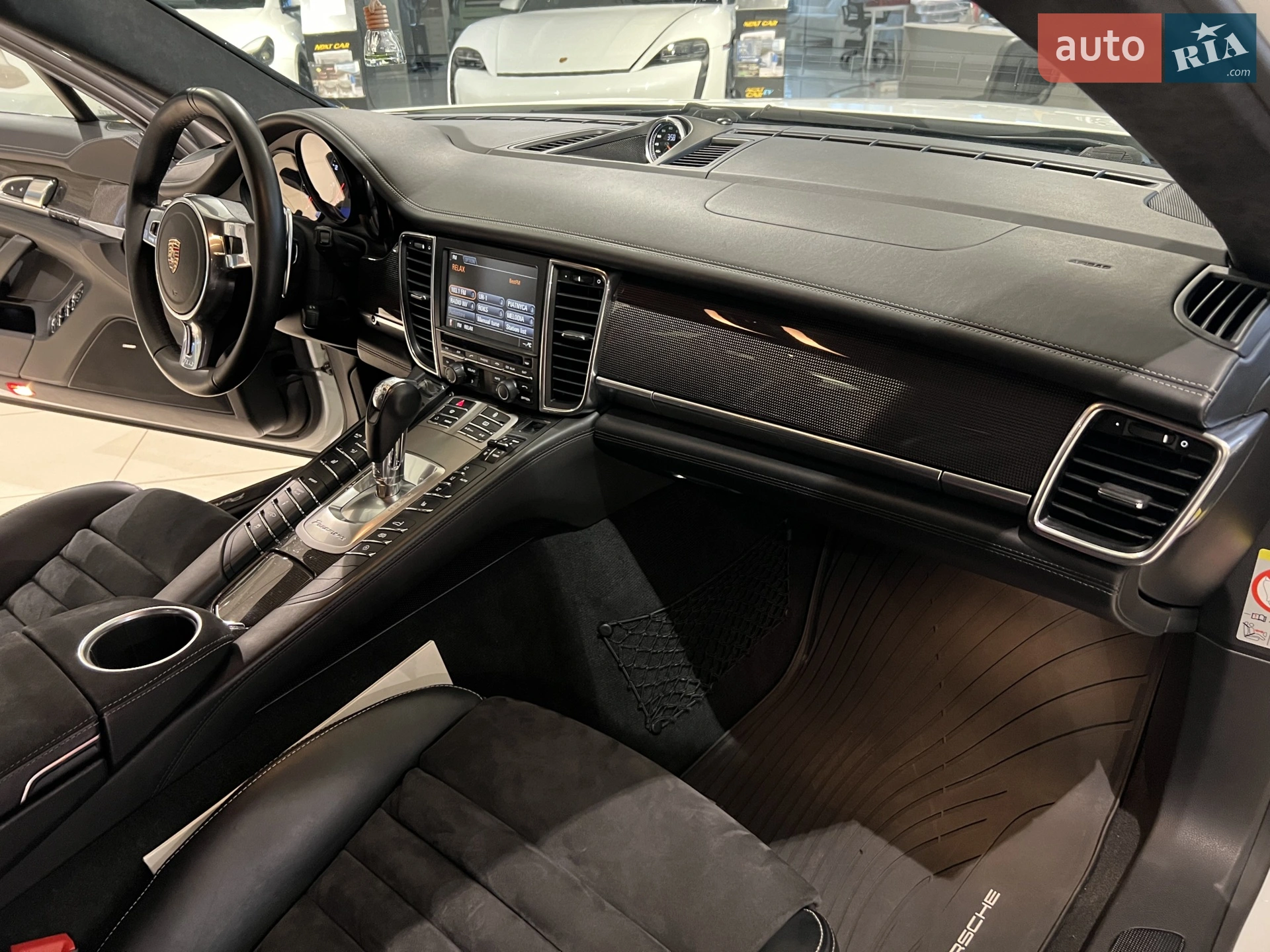 2012 Porsche Panamera - мініатюра 47