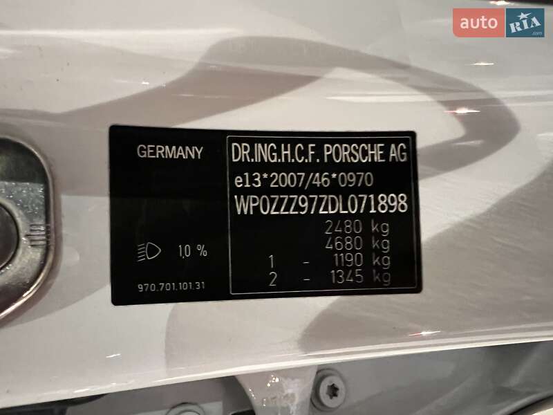 Фастбек Porsche Panamera 2012 в Києві фото 45 Фастбек Porsche Panamera 2012 в Києві