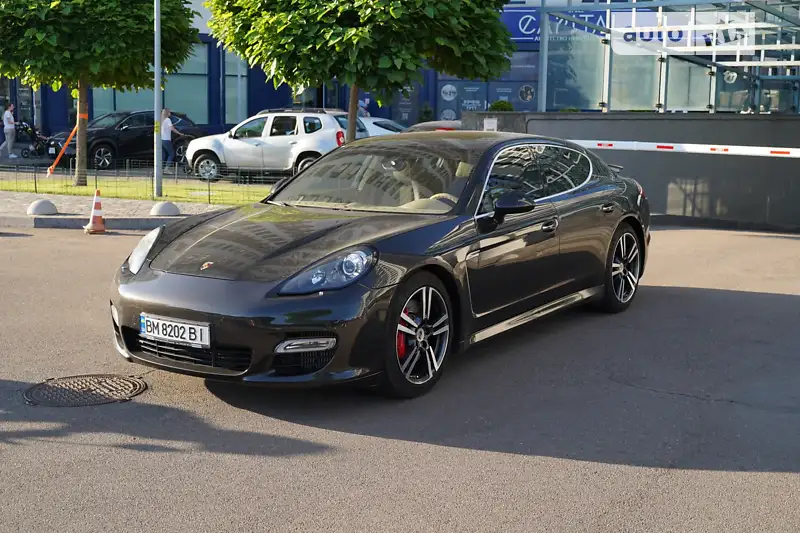 Porsche Panamera