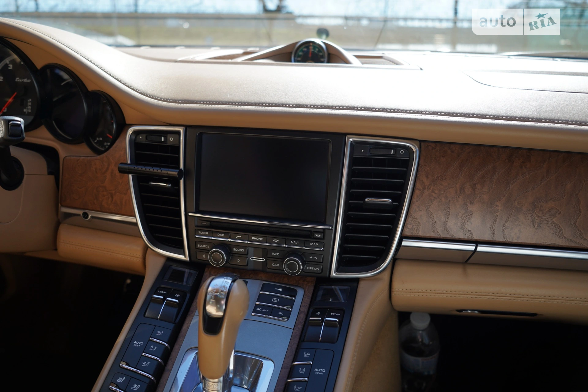 2010 Porsche Panamera - мініатюра 14