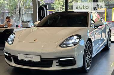 Фастбек Porsche Panamera 2017 в Одесі