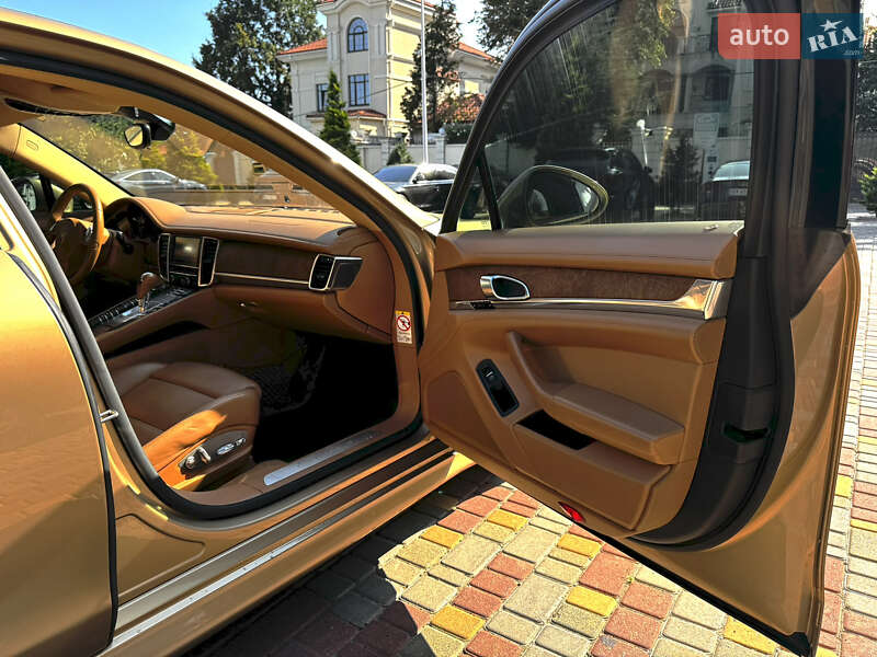 Фастбек Porsche Panamera 2012 в Одесі фото 15 Фастбек Porsche Panamera 2012 в Одесі