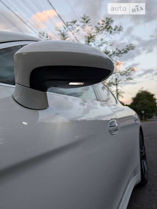 Фастбек Porsche Panamera 2014 в Ужгороді фото 53 Фастбек Porsche Panamera 2014 в Ужгороді