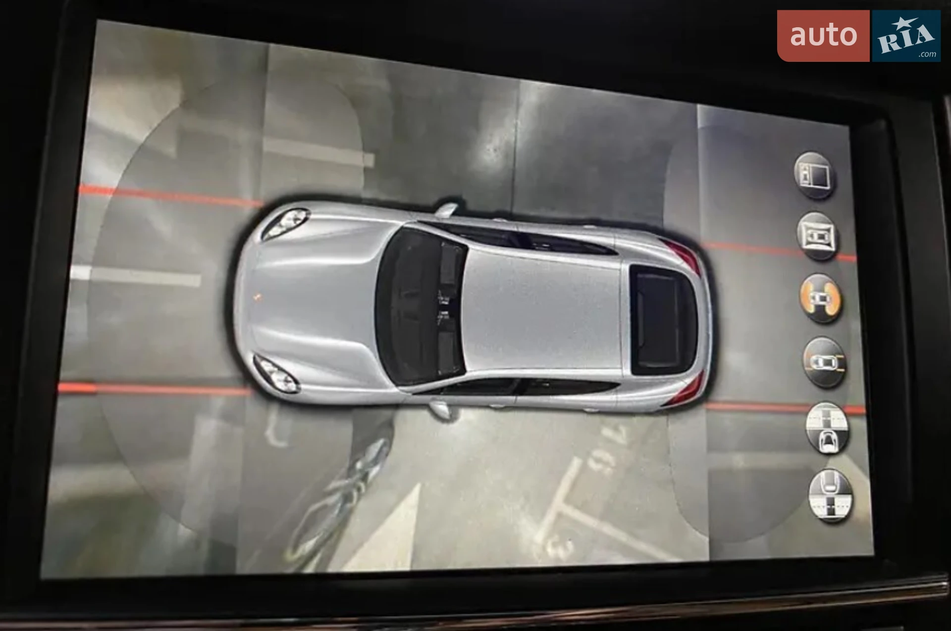 2016 Porsche Panamera - мініатюра 27