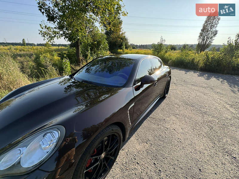 Фастбэк Porsche Panamera 2010 в Киеве фото 5 Фастбэк Porsche Panamera 2010 в Киеве
