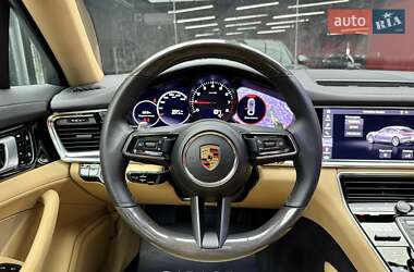 Фастбэк Porsche Panamera 2021 в 