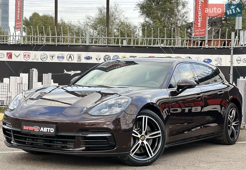 Универсал Porsche Panamera 2018 в Киеве