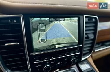 Фастбэк Porsche Panamera 2010 в 