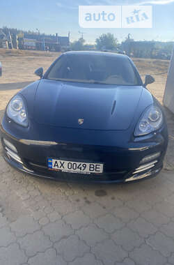 Фастбэк Porsche Panamera 2010 в Харькове