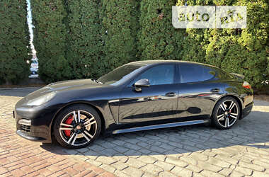 Фастбек Porsche Panamera 2012 в Білій Церкві