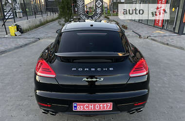 Фастбек Porsche Panamera 2014 в Луцьку