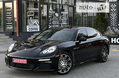 Фастбек Porsche Panamera 2014 в Луцьку