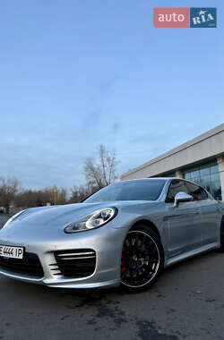 Фастбэк Porsche Panamera 2013 в Днепре