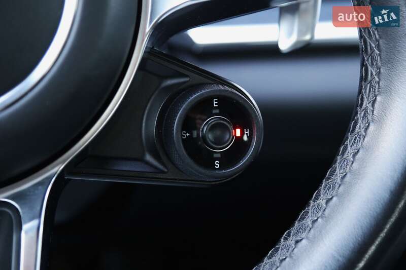 Фастбэк Porsche Panamera 2019 в Киеве