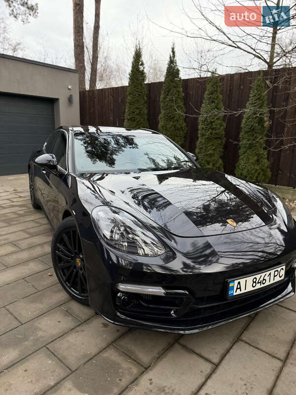 Фастбек Porsche Panamera 2016 в Василькові