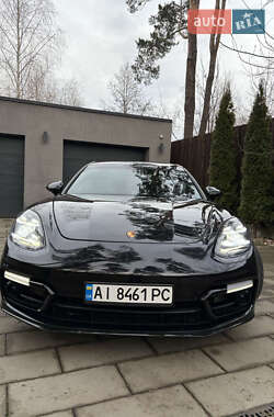 Фастбэк Porsche Panamera 2016 в 