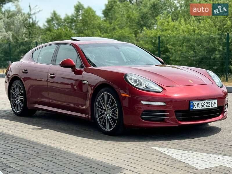 Porsche Panamera 2014
