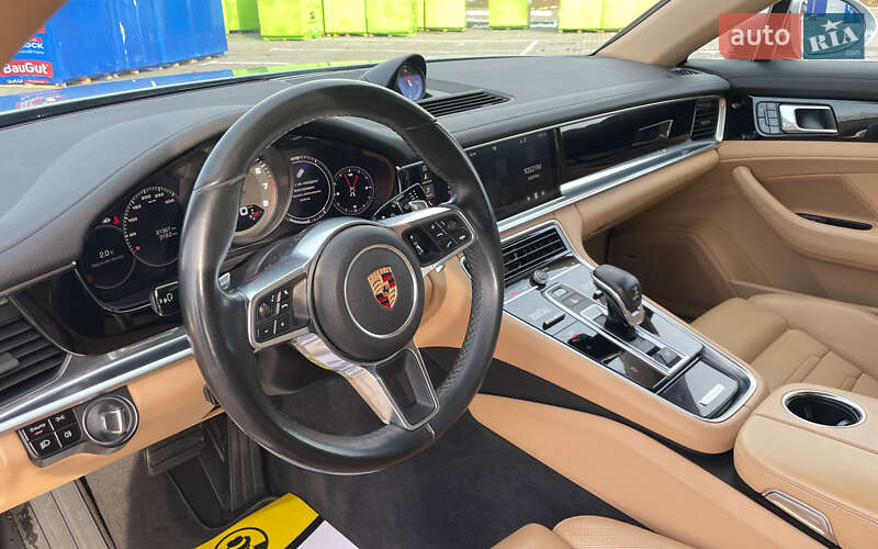 Фастбэк Porsche Panamera 2017 в Коломые