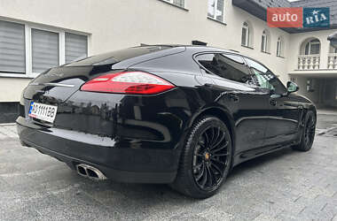Фастбэк Porsche Panamera 2011 в 