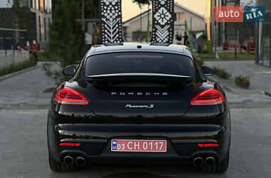 Фастбек Porsche Panamera 2014 в Володимирі