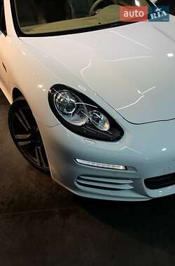 Фастбек Porsche Panamera 2013 в Києві