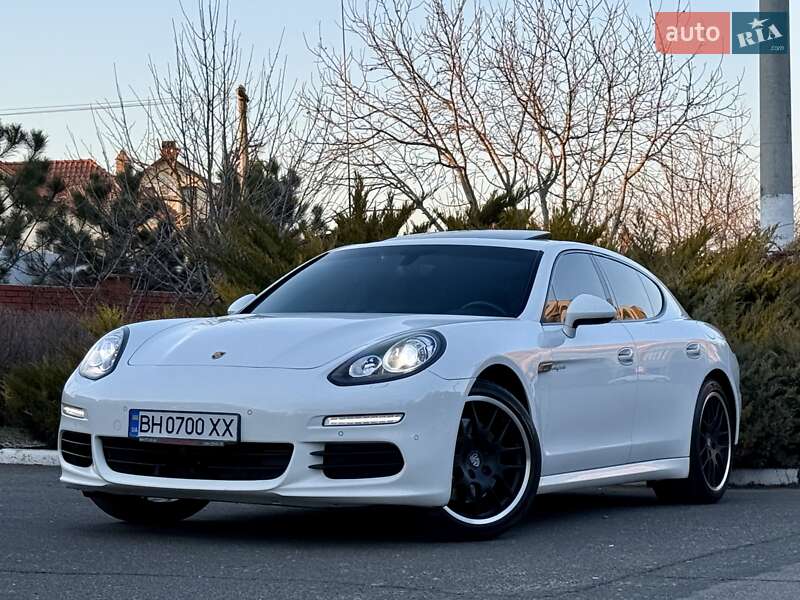 Фастбэк Porsche Panamera 2013 в Одессе фото 7 Фастбэк Porsche Panamera 2013 в Одессе