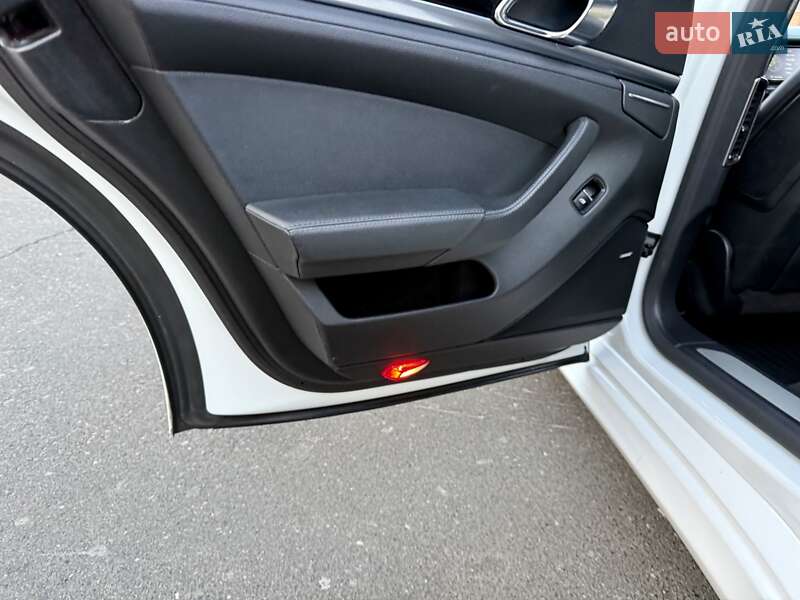 Фастбэк Porsche Panamera 2013 в Одессе фото 92 Фастбэк Porsche Panamera 2013 в Одессе