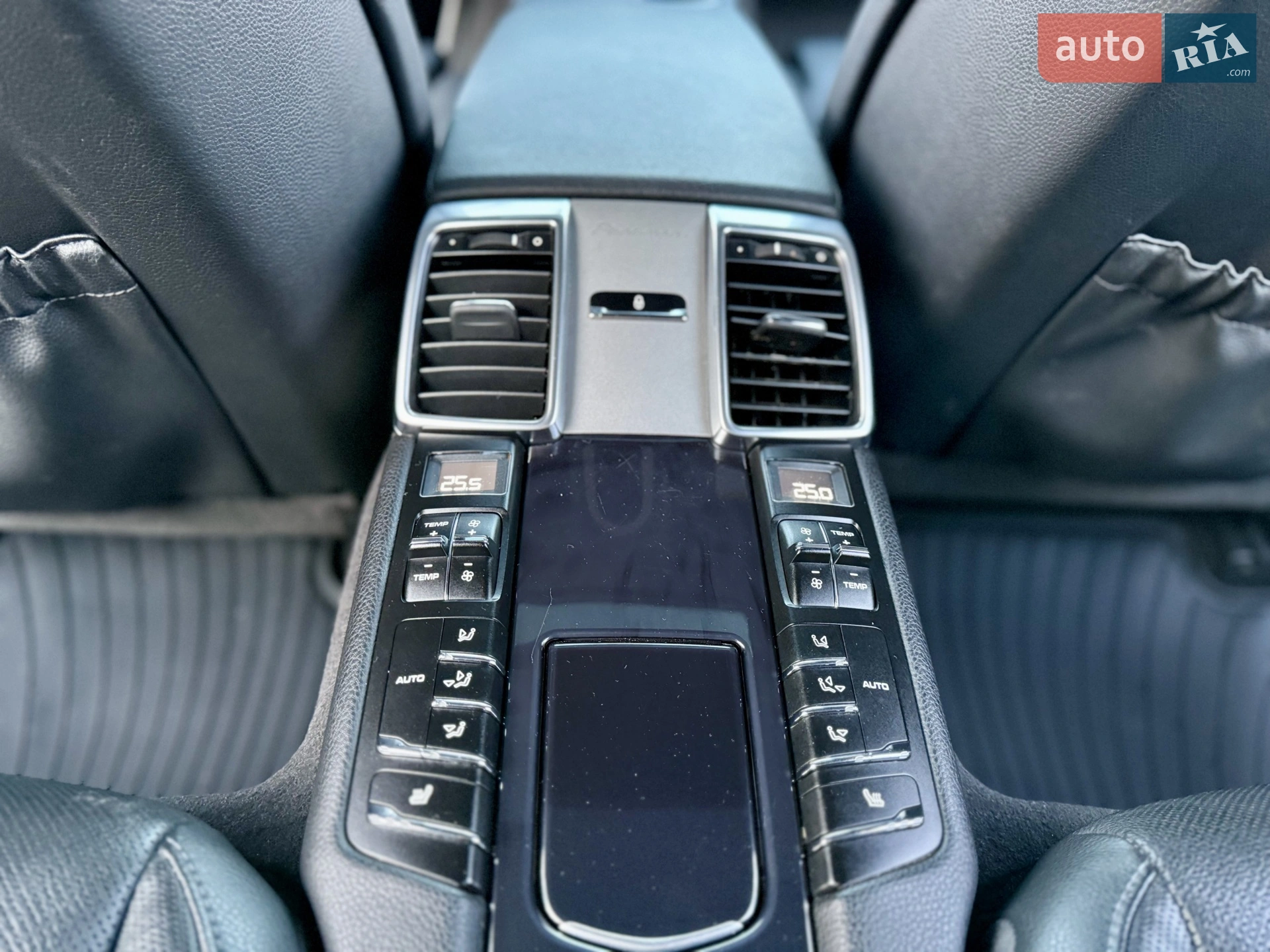 2013 Porsche Panamera - мініатюра 94