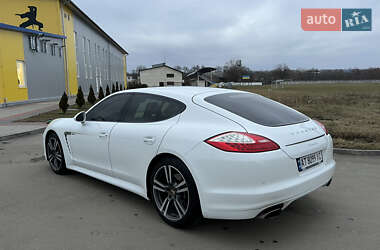 Фастбек Porsche Panamera 2012 в 