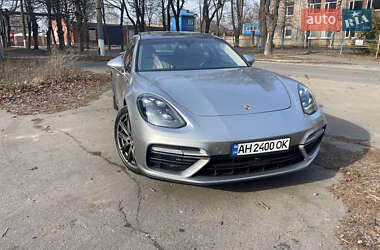 Фастбек Porsche Panamera 2017 в 