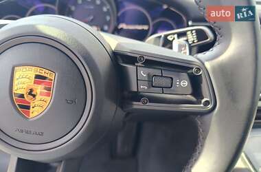 Фастбэк Porsche Panamera 2022 в 
