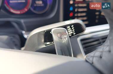 Фастбэк Porsche Panamera 2022 в 