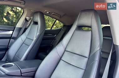 Фастбек Porsche Panamera 2012 в 