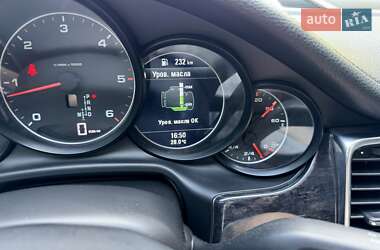 Фастбек Porsche Panamera 2012 в 