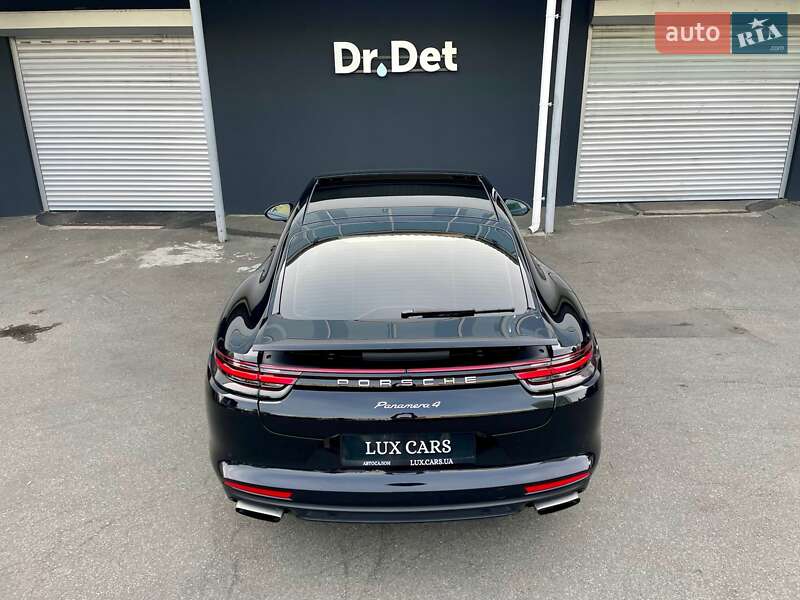 Фастбэк Porsche Panamera 2020 в Киеве