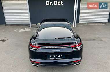 Фастбэк Porsche Panamera 2020 в 