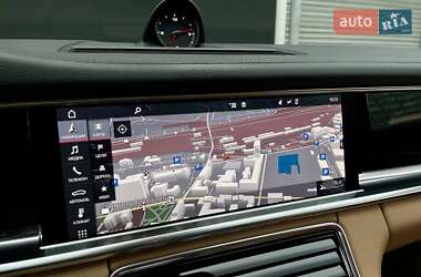 Фастбэк Porsche Panamera 2020 в 