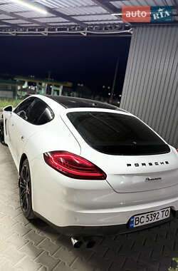 Фастбэк Porsche Panamera 2016 в Каменец-Подольском