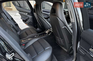Фастбэк Porsche Panamera 2013 в 