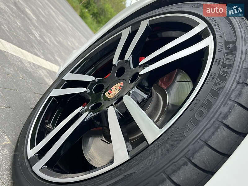 Фастбэк Porsche Panamera 2012 в Днепре