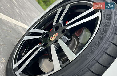 Фастбэк Porsche Panamera 2012 в 
