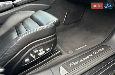 Фастбэк Porsche Panamera 2017 в 