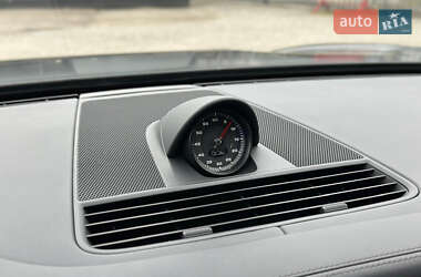 Фастбэк Porsche Panamera 2017 в 