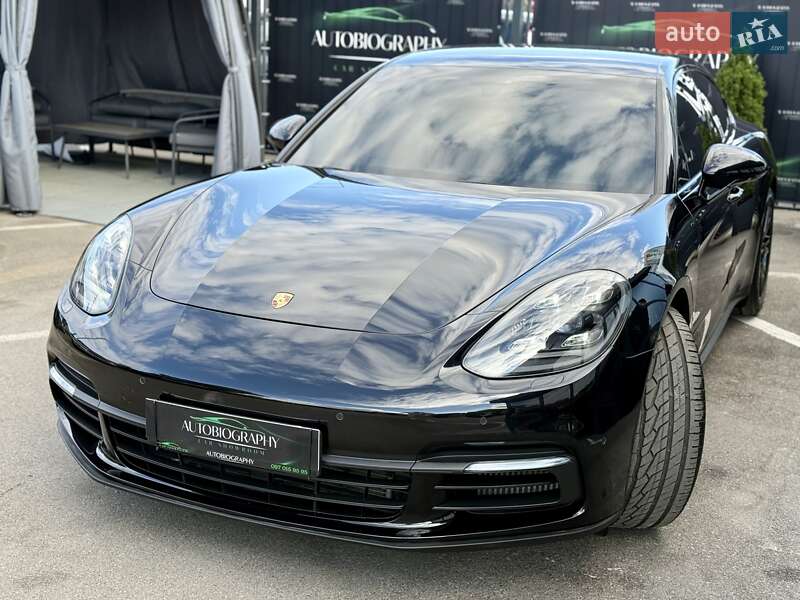 Фастбек Porsche Panamera 2016 в Києві