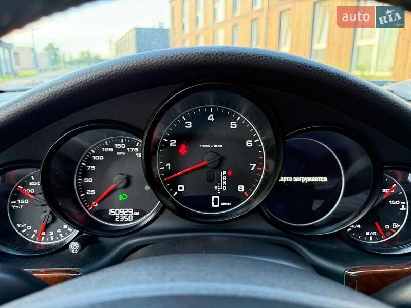 Фастбэк Porsche Panamera 2012 в Чернигове