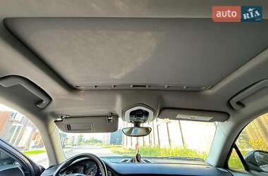 Фастбэк Porsche Panamera 2012 в 